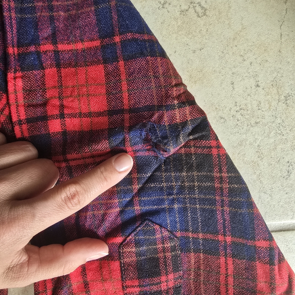 Vintage Pendleton Wool Plaid Button Down Shirt - Picture 4 of 5